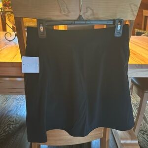 Athleta brand new never worn Brooklyn Heights Skort! Jupe-Short! Black in color!